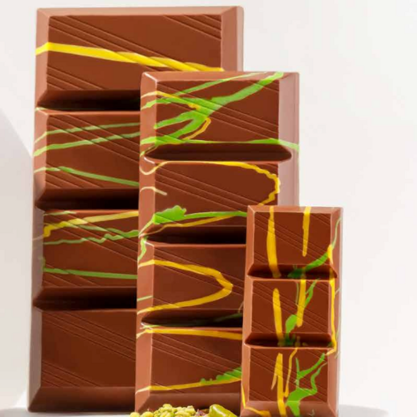 Beyoğlu Dubaco Milk Chocolate with Kadayif and Pistachio Cream - 200g